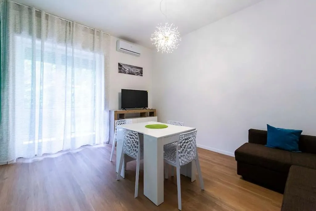 Homi Apartment Milan 0*,  Italy